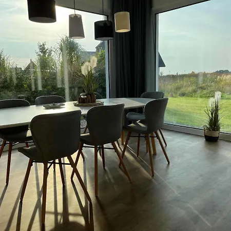 Villa Hauslieblingsplatz - Am - Luxus Mit 4 Schlafzimmern, 3 Badezimmern Sauna, Kamin, Weber-grill Und Wallbox