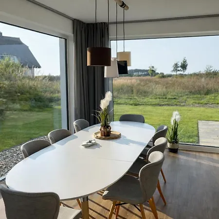 Hauslieblingsplatz - Am - Luxus Mit 4 Schlafzimmern, 3 Badezimmern Sauna, Kamin, Weber-grill Und Wallbox Dranske