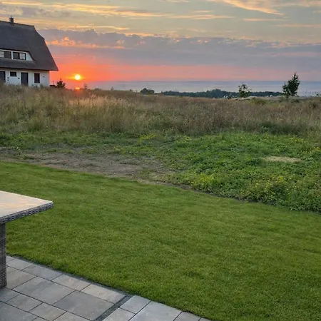 Villa Hauslieblingsplatz - Am - Luxus Mit 4 Schlafzimmern, 3 Badezimmern Sauna, Kamin, Weber-grill Und Wallbox