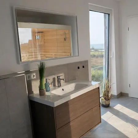 Villa Hauslieblingsplatz - Am - Luxus Mit 4 Schlafzimmern, 3 Badezimmern Sauna, Kamin, Weber-grill Und Wallbox *